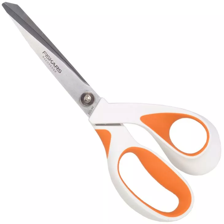 FISKARS Razoredge Softgrip 1070078 Nożyczki krawieckie 21 cm do tkanin z osłoną ostrza
