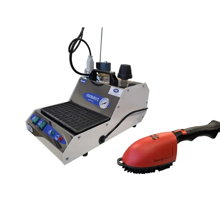 Wytwornica pary 1.5l Comel Comeleco ze szczotką parową Speedy, z gniazdem zewnętrznym